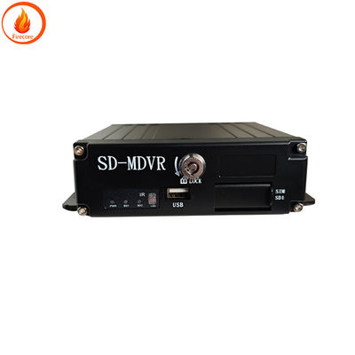4 Way Car DVR Sistem Pemantauan Mobil DVR Kamera Depan Dan Belakang